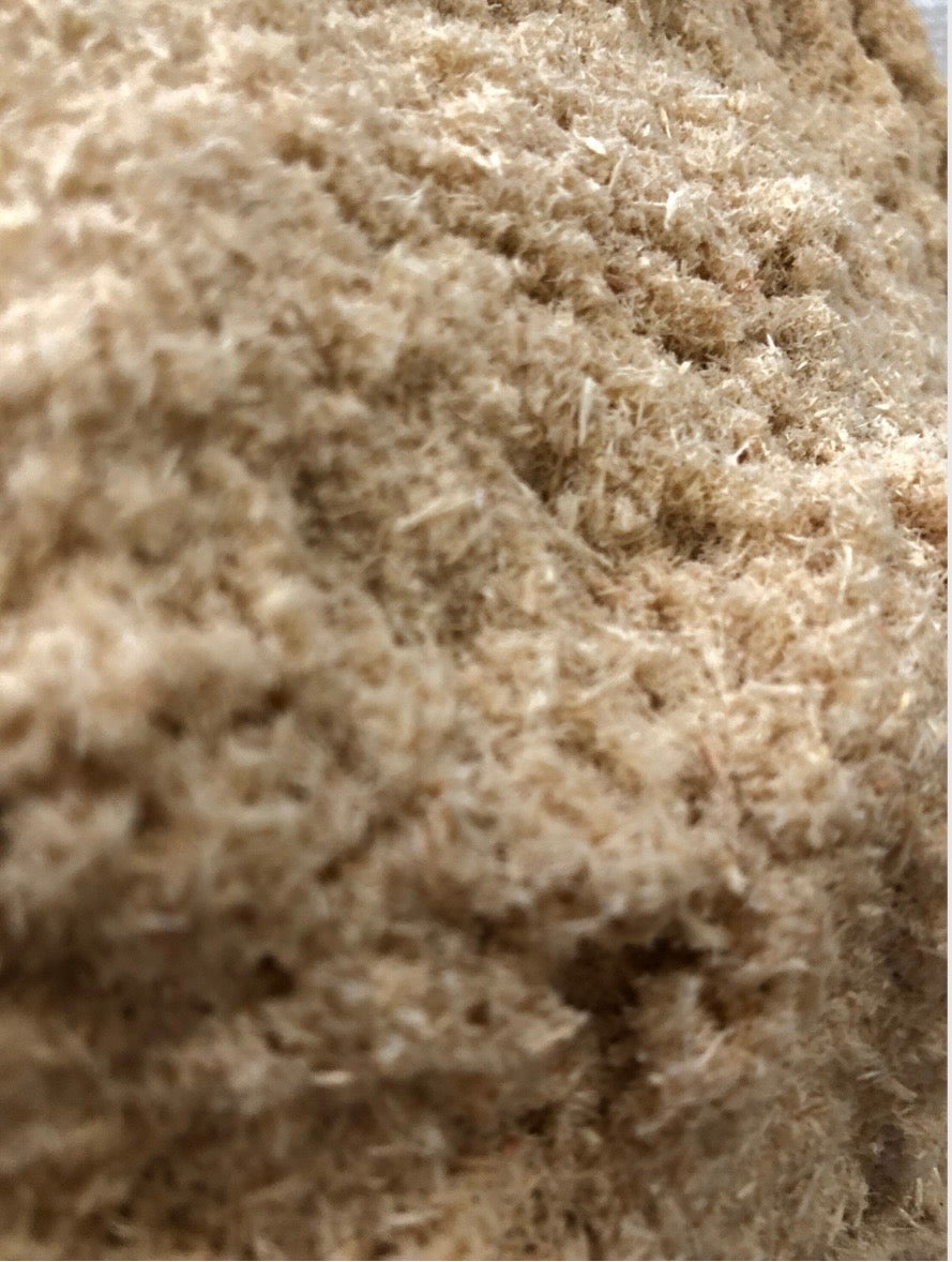 Natural Pine Sawdust 1 Quart - Craft Filler, Garden Soil Blend, Fire Starter Material